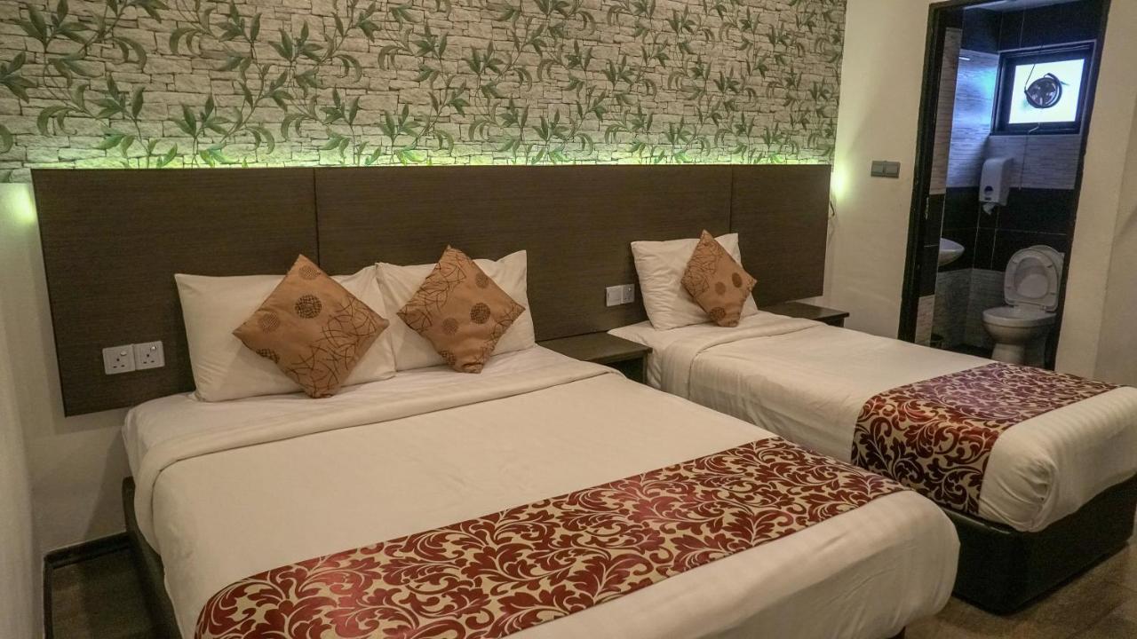 Highlanders Hotel Cameron Highlands Buitenkant foto